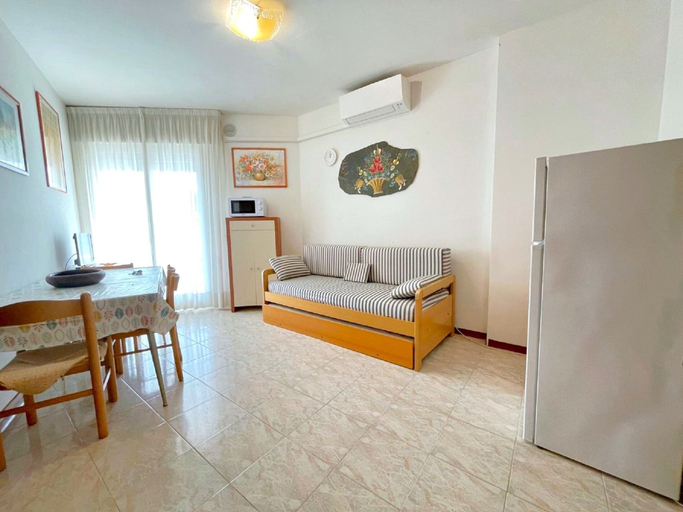 Living room 4, 5-person Stay by the Beach, Venezia
