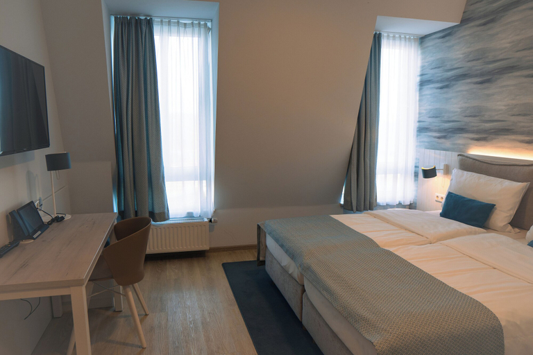 Bedroom 4, Hotel Haus am See, Diepholz