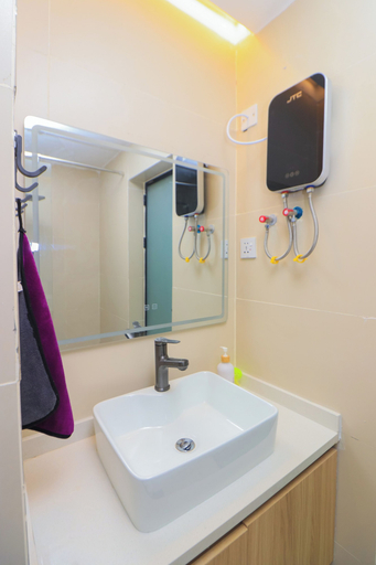 Bathroom 4, Pazoori Stays at Artesano Apartments, Mavoko