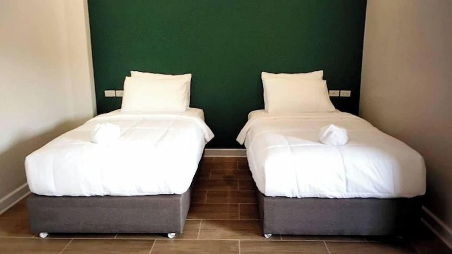 Room 4, Natcha Hotel and Residence Chumphon, Muang Chumphon