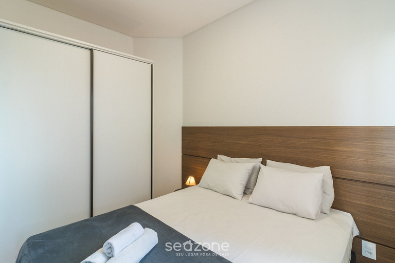 Room 2, Apts in a Condominium Just 550 Meters From Pereque Beach Etps, Porto Belo