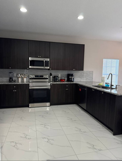 Room 5, 30 min Legoland Spacious Home, Polk