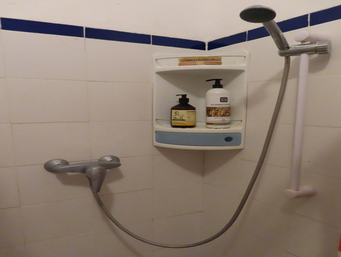 Bathroom 5, Holiday Home in Orgiva With Mountain Views, Granada