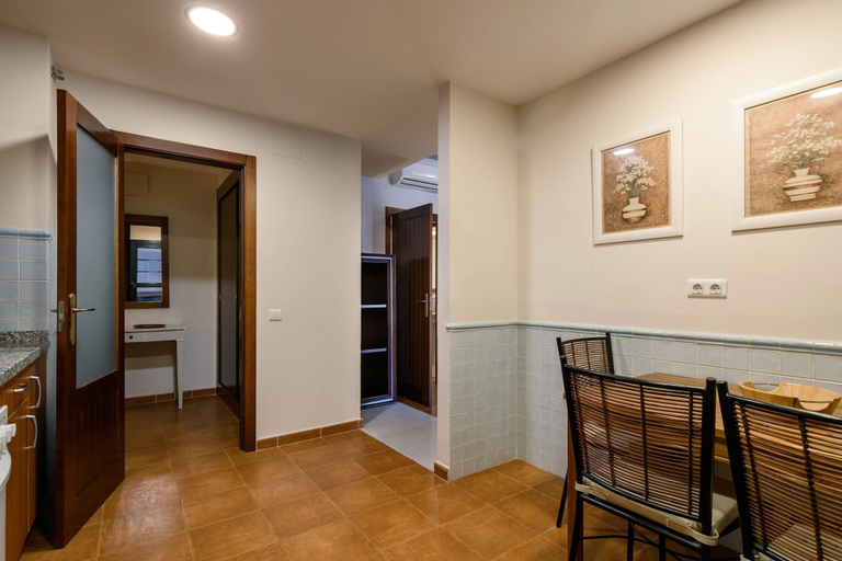 Dining 2, Golfside Getaway in Isla Canela for 2, Huelva