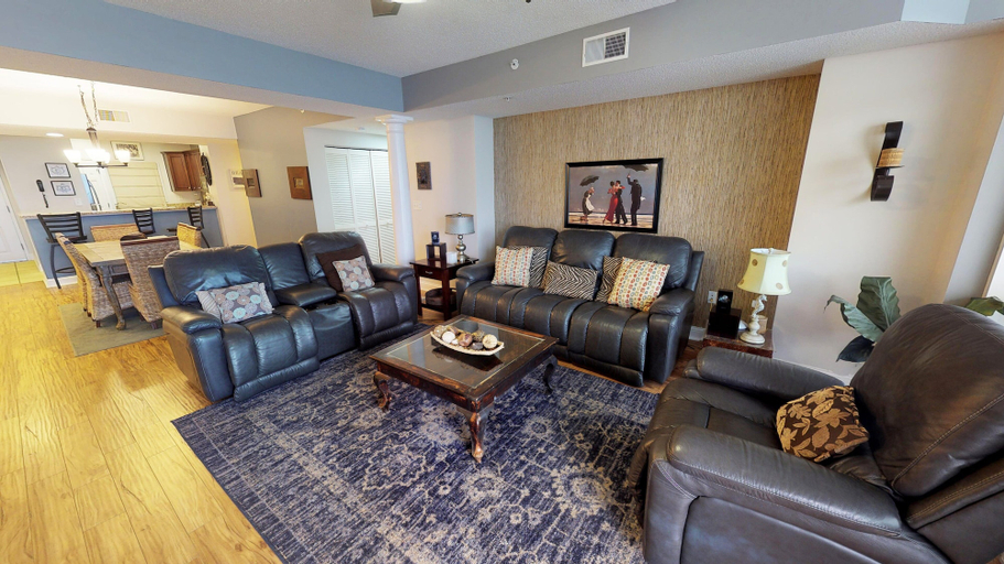 Interior 2, Ocean Blue 1002, Georgetown