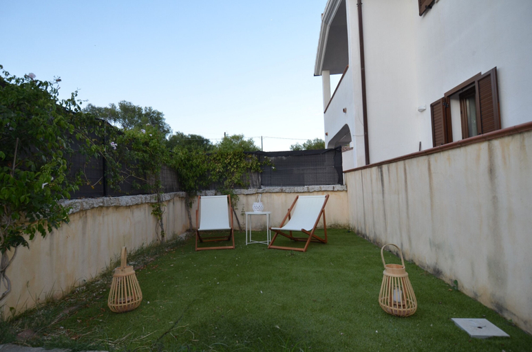 Room 4, Fsl-quas01 in San Lorenzo, Nuoro