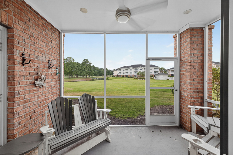 Interior 2, Magnolia North 4819-105, Horry