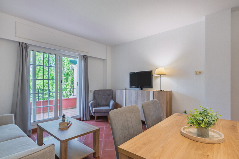 Living room 5, 2-bedroom Beachfront Apartment, Huelva