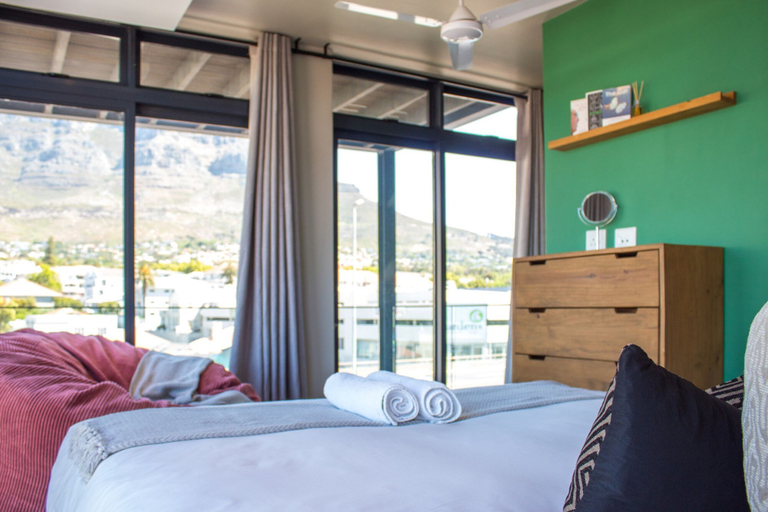 Room 3, Two Bed Gardens Central Secure, City of Cape Town