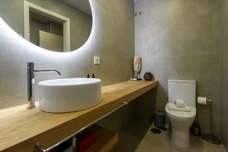 Room 4, RA - S o Jo o 2 in Oporto, Porto