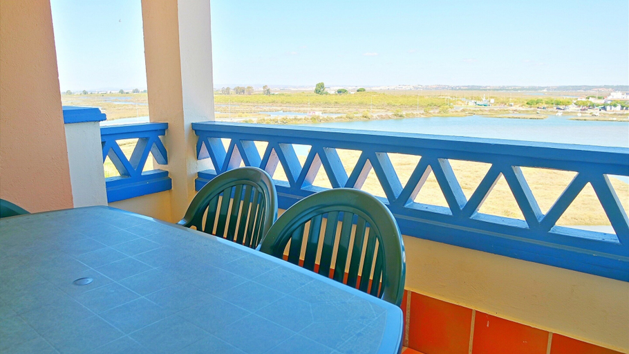 Outdoor dining 3, Marina Apartment in Punta del, Huelva