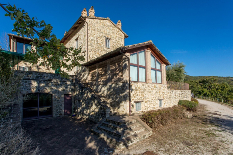 Exterior 4, Hilltop Apartment With Swimming Pool, Perugia