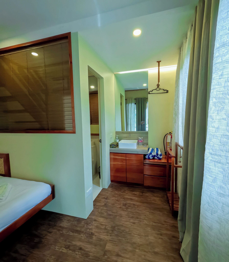 Bedroom 3, The CLiffhouse Samboan, Samboan