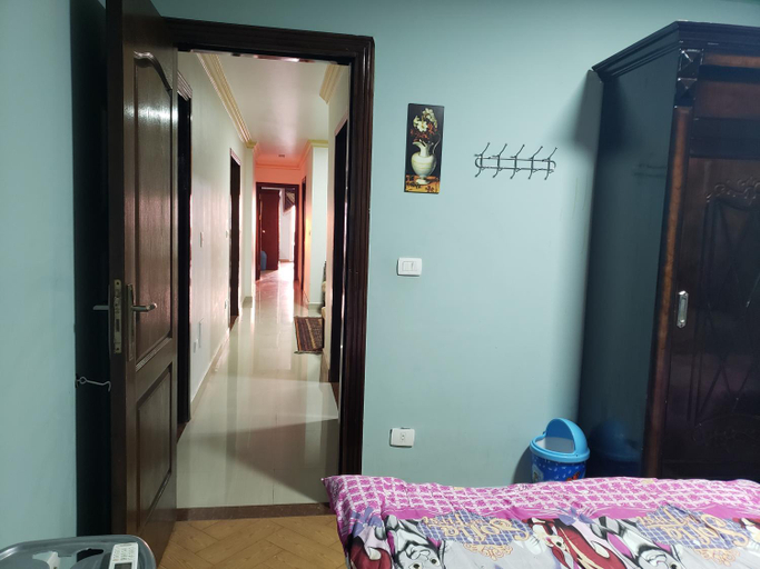 Bedroom 2, Stanley Bridge Apartment, Alexandria