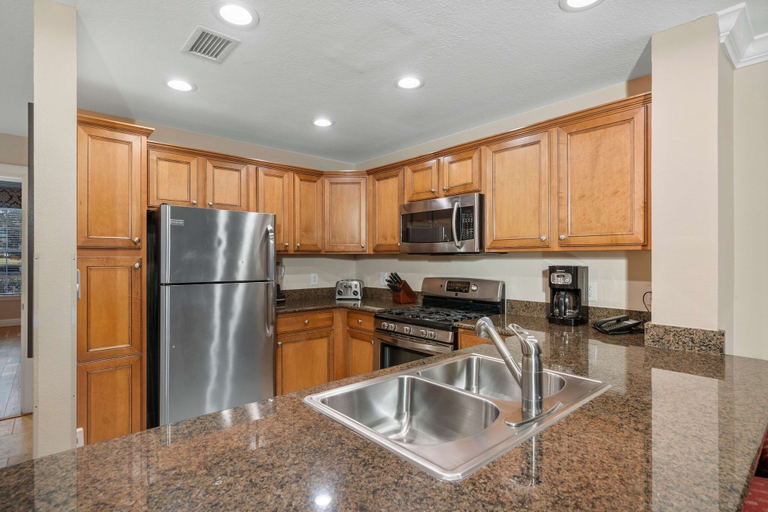 Interior 2, Ch0008 Heritage Crossing Jewel, Osceola