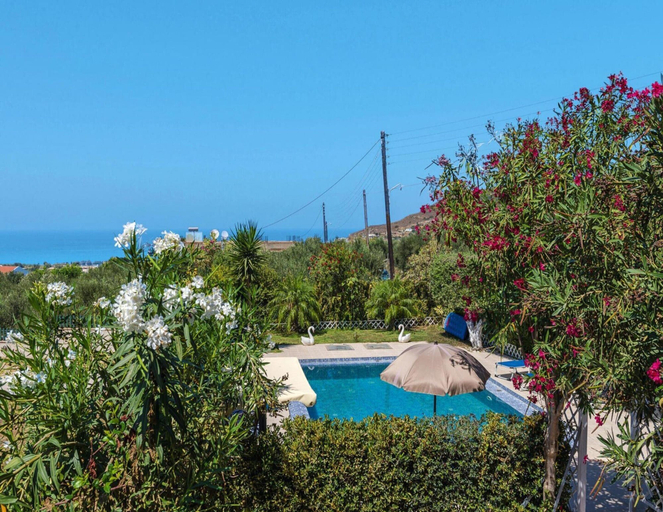 Pool 3, Holiday Home, Marathokefala Near Kolimbari, Crete