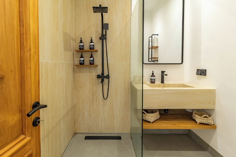Bathroom 4, Como Villa by Betterplace, Gianyar