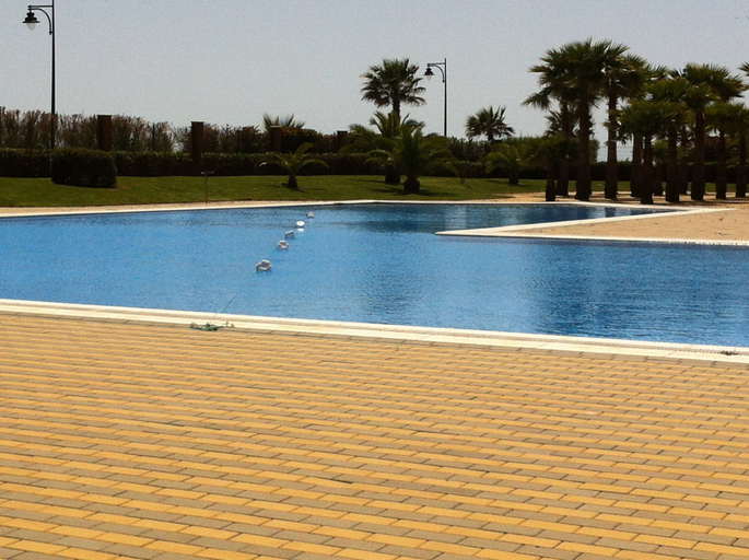 Pool 2, Cozy Isla Canela Home for 5 Guests, Huelva