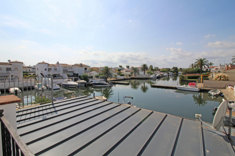 Exterior 5, 0169-port Segre Apartamento con Vista al Canal, Girona