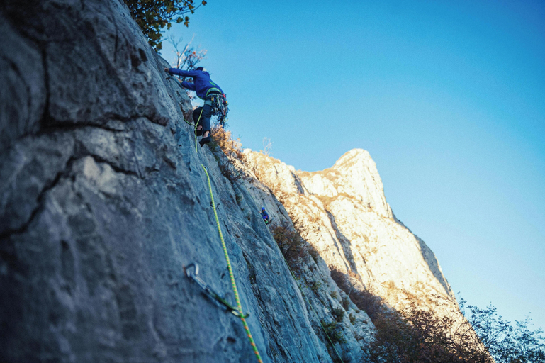 Outdoor rock climbing, Valdez Lodge, Valdez-Cordova