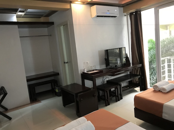 Bedroom 2, Regency Hotel de Vigan, Vigan City