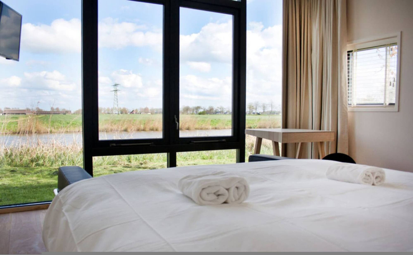 Room 2, Leien Tiny House Cabin, Littenseradiel