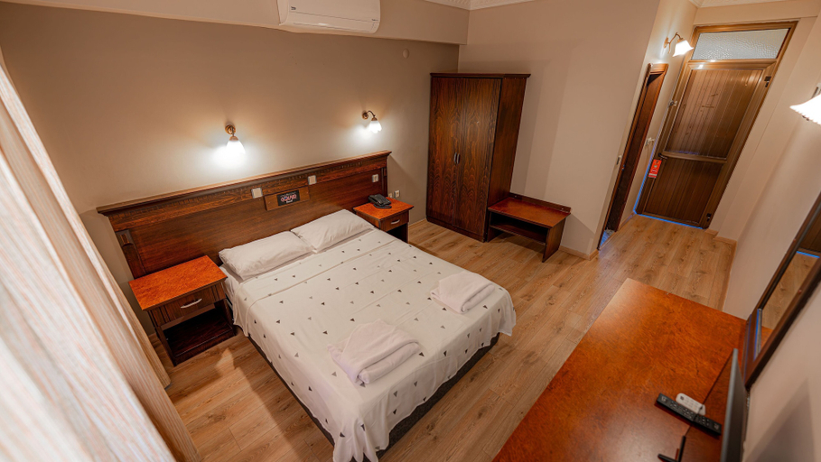 Bedroom 4, Golmar Beach& Spa Hotel, Marmaris