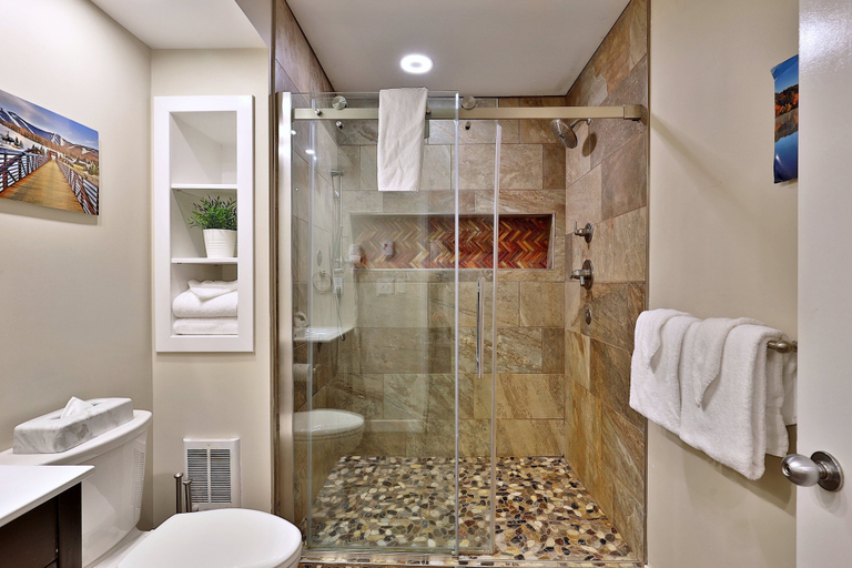 Interior 2, Killington Center 132, Rutland