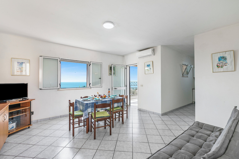 Living area 2, Porto Relax Apartments, Lecce