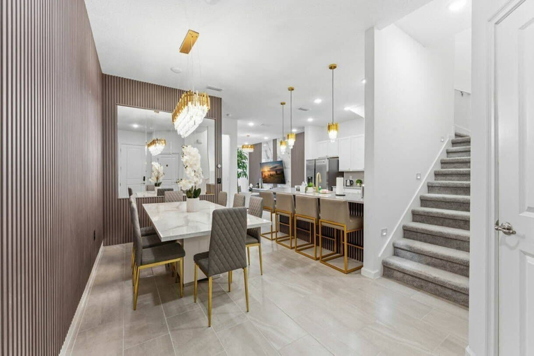 Dining 4, Paradiso Grande 5BR Home w Pool, Mario Game Room, Orange