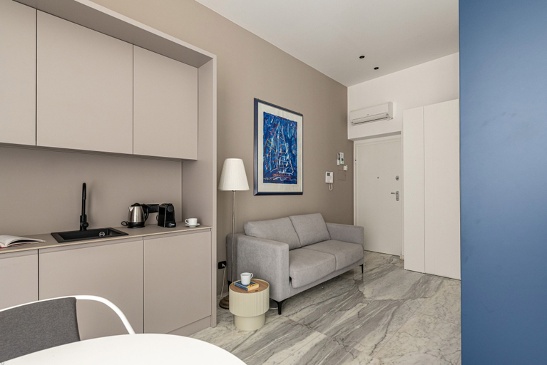 Room 4, Palazzo Giglio Charme Suite 1 by Wonderful Italy, Palermo