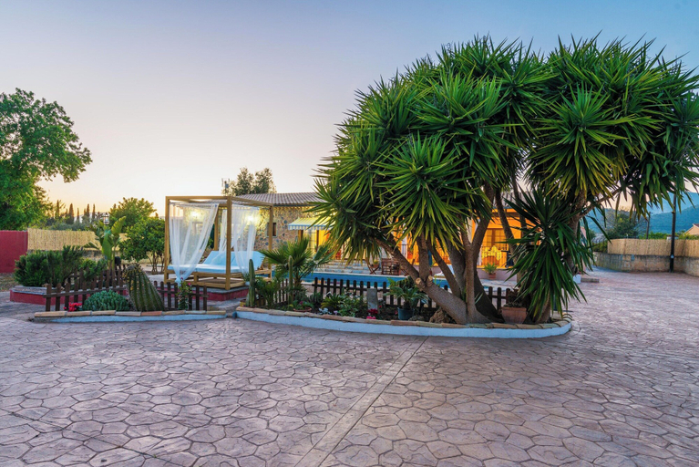 Terrace/patio 3, - House In, Baleares