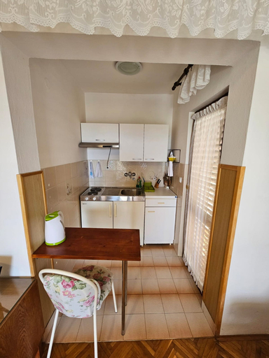 Private kitchen 2, Studio in Tribunj Near Bristak Beach, Vodice