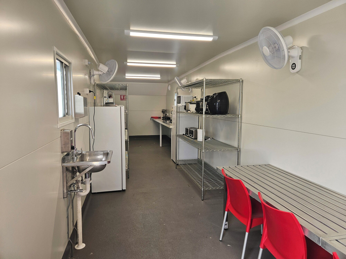 Others 5, AAOK Riverdale Caravan Park, Bundaberg