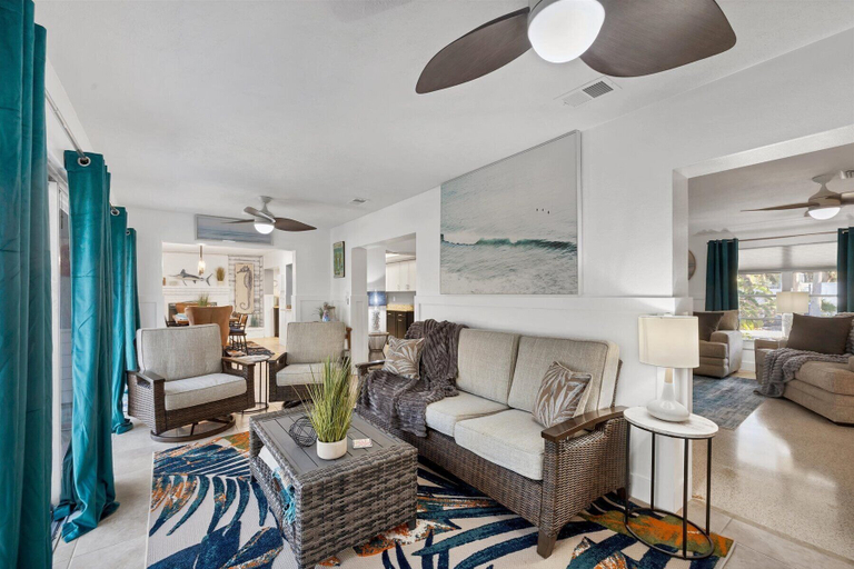 Interior 5, Oxford Oasis, Sarasota