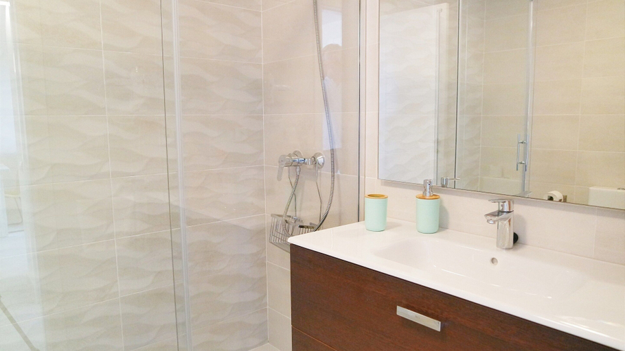 Bathroom 5, Seaside Apartment in Isla Canela, Huelva