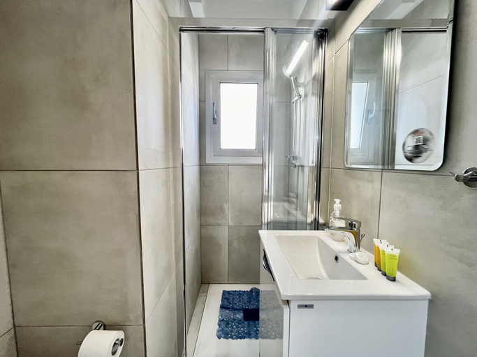 Room 4, 114 LCA - Stay Mckenzie Mile, Larnaca