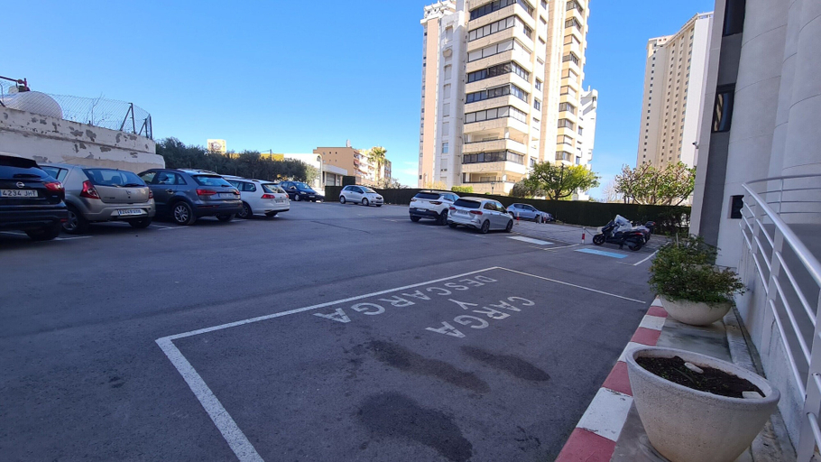 Property grounds, Cozy Benidorm Apartment With Terrace, Alicante