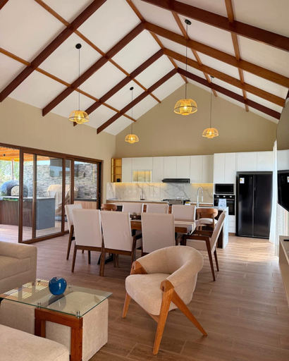 Room 2, HOP Paradise Modern Luxury Near the Beach, Chincha
