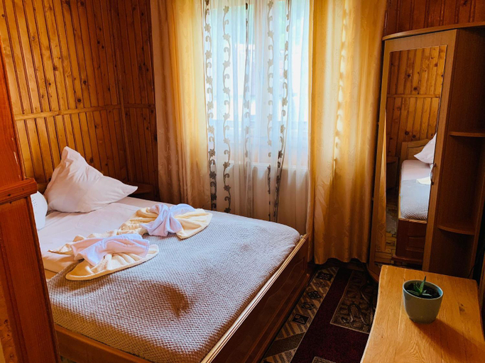 Bedroom 2, Casa Andu, Dambovicioara