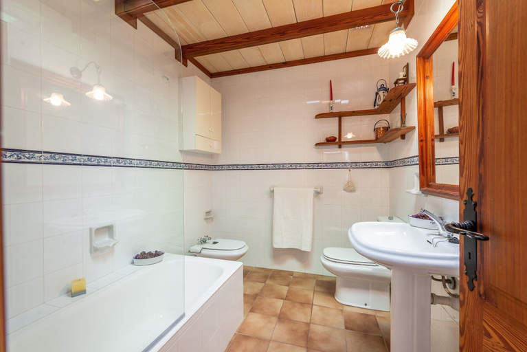 Bathroom 5, Es Pujols - Villa With Private Pool In Campanet, Baleares