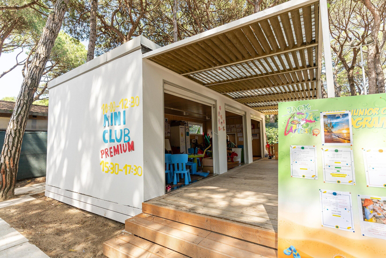 Exterior, Chalet in Jesolo Mare Family Village, Venezia