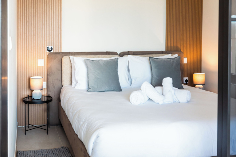 Room 4, Mercury Suites, St Julian's