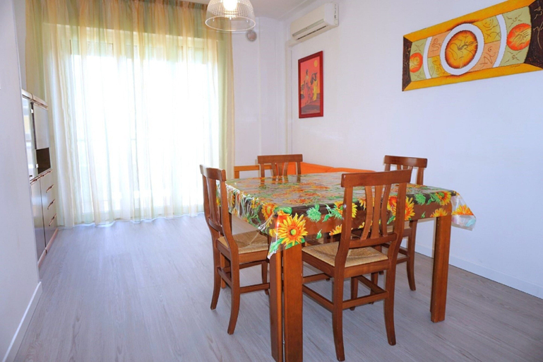 Others 4, Apartment in Porto Santa Margherita by Beach, Venezia