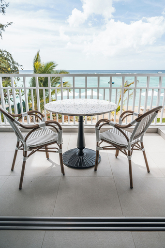 Balcony 4, Alalila Trou aux Biches