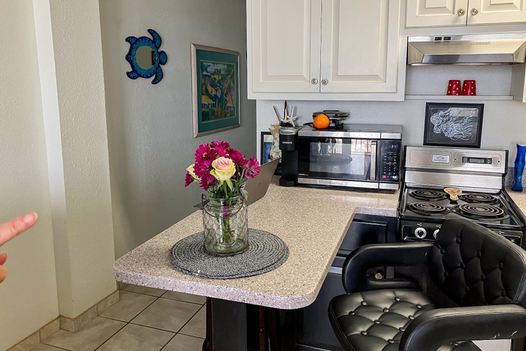 Interior 4, Harbour Beach Resort 518, Volusia