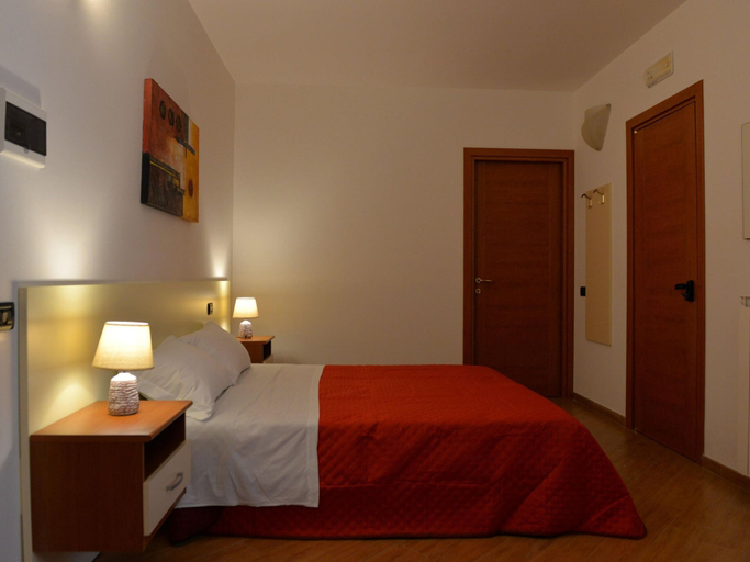 Others 4, Villa in Casalini With Pool & Olive Garden, Brindisi