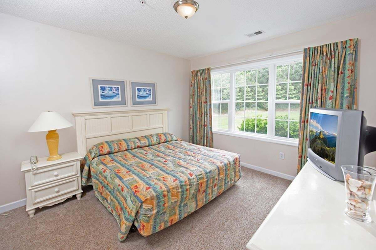 Interior 5, Havens 432, Horry