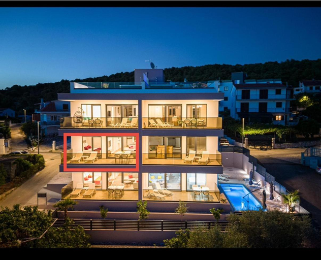Exterior & Views, Adriatic Garden Apartments, Okrug
