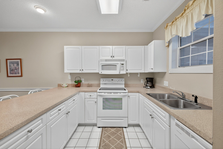 Interior 4, Magnolia Place 4757-103, Horry